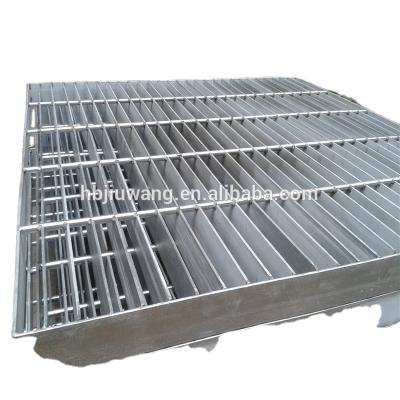 China Modern Steel Grating Gully Grate Popular Used For Stormwater Mine Grating for sale