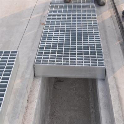 China Road Industrial Drainage Grate Steel Conduit (Hot Galvazized) for water passage. for sale