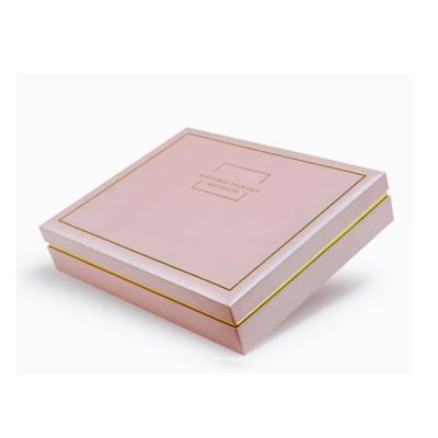 China Recycled Materials Gold Stamp Luxury Cosmetic Paper Box With Custom Logo for sale