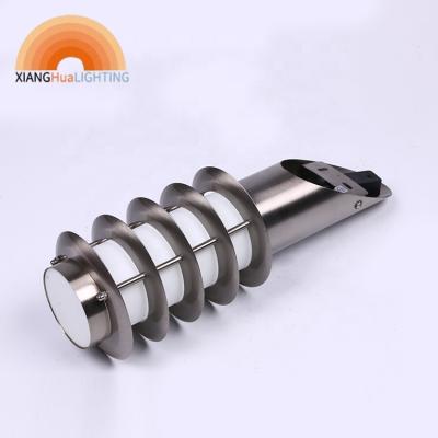 China Modern Waterproof High Quality Stainless Steel Garden Light Best Price Wall Lamp for sale