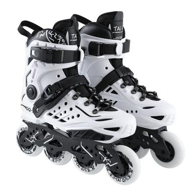 China Cotton Cloth Pattern Freestyle Roller Skates Sports Leisure Adult Professional Skates for sale