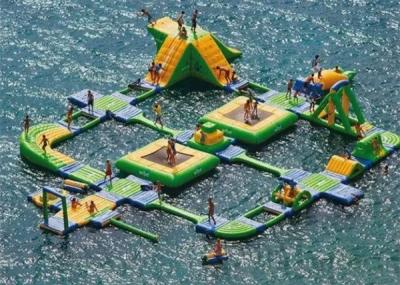 China Parque inflable adulto grande del agua, servicio inflable de la parada del parque uno de la aguamarina en venta