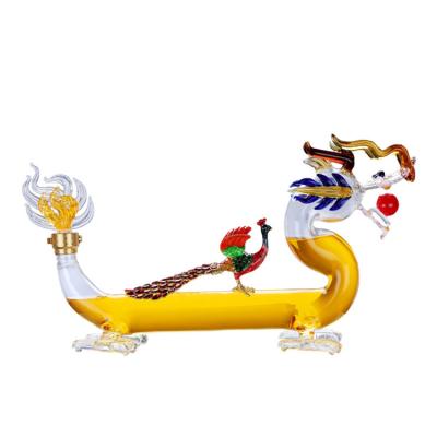 China Amazon Hot Sale High Quality Dragon Shaped Lead Free Glass Shaped Wine Decanter Whiskey Decanter For Liquor Home To Decorate for sale