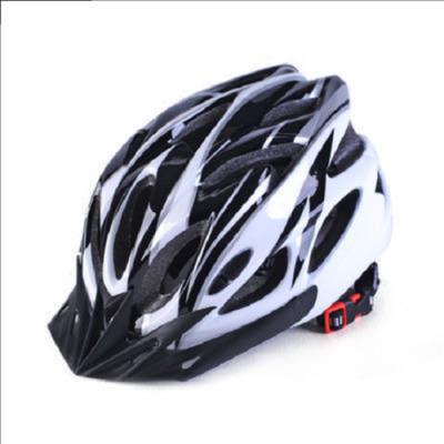 China New Design EPS+PC Fashion Motorcycle Helmet Black Color Breathable Safety Protection Helmet for sale