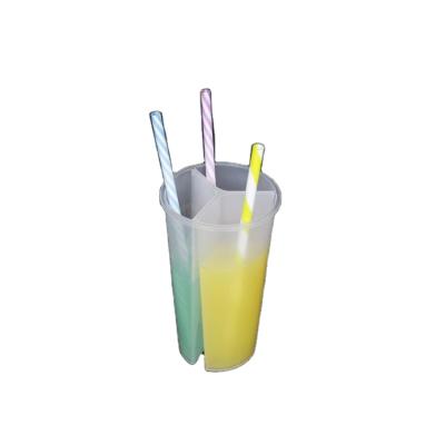 China Disposable plastic drink pp split boba tea cups with lid for sale