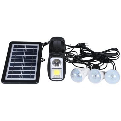 China Home Small Off Grid Solar Power System Portable Off Grid Solar Power Lighting System Kit For Home for sale