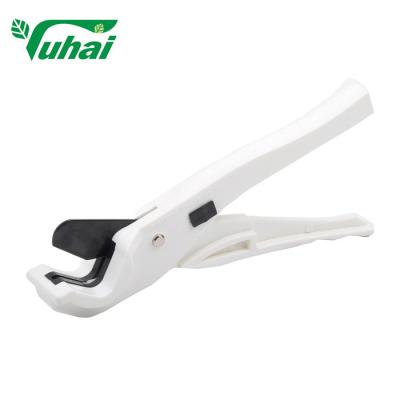 China Powerful Plastic Hose Clamp Pliers , Aluminum Alloy White Tubing Scissors for sale