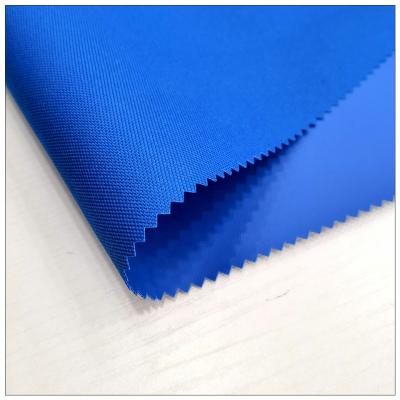 China Blackout Factory Wholesale Supplier 500D 72T Polyester Waterproof Flame Retardant PVC Coated Oxford Fabric for sale