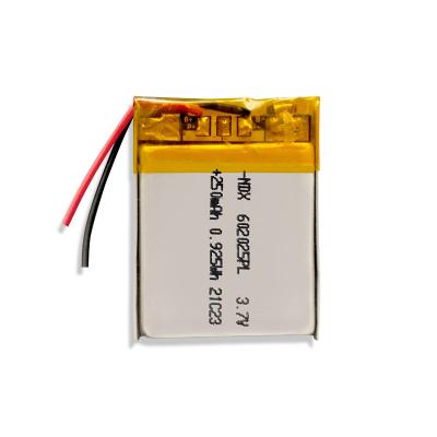 China Rechargeable Polymer Toys 3.7V Lipo Battery 602025 With 250mah Connector Lithium Battery for sale