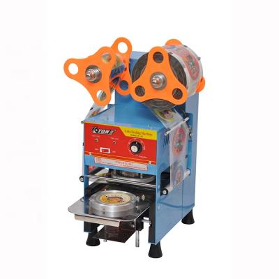 China 2019 new design beverage water cup paper filling and sealing machine for sale