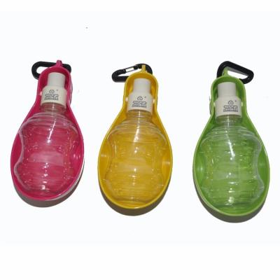 China Sustainable Durable Outdoor Pet Water Bottle Portable Drinking Foldable Water Dispenser With Optional Color for sale