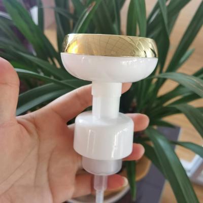 China Spill No MOQ 100pcs 40mm 42mm 43mm 410 Luxury UV Sprayer than Available Flower Foam Hand Soap Pump Wash Pump for Baby for sale