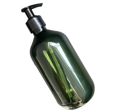 China 500ML Skin Care PET Bottle Brown Cosmetic Shampoo Bottle With Pump Sprayer for sale