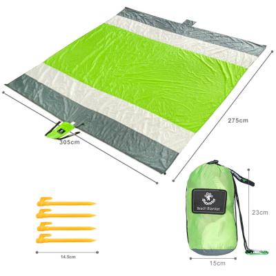 China Free Selling Beach Blanket Water Resistant Portable Waterproof Sand Camping Mat for sale