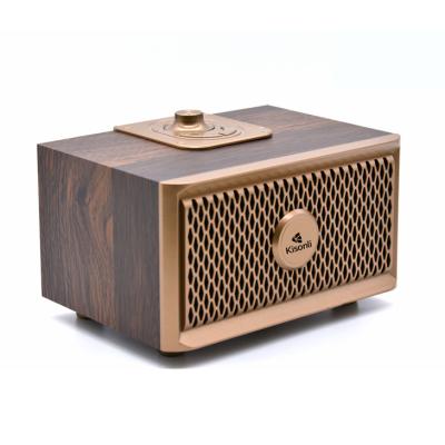 China Retro Good Sales Wood Wireless BT Speaker U DIS Classic Wireless Playback for sale