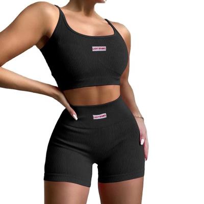 China Breathable High Quality Seamless Workout Set Women Gym Clothes Sports Bra + Biker Shorts Yoga Set for sale