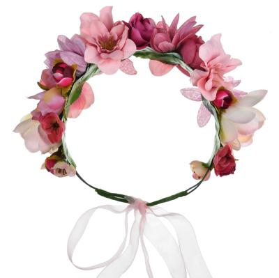 China 2020 New Eco Friendly Silk Fabric Flower Artificial Garland Party Decoration for sale