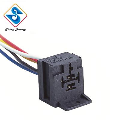 China Customized Black Wiring Sealed 5 Pin Female Socket Auto Connector Relay Regulator Connector for sale