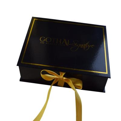 China Handmade Wholesale Luxury Gift Box With Large Size Ribbon Folding Box With Magnetic Lid for sale