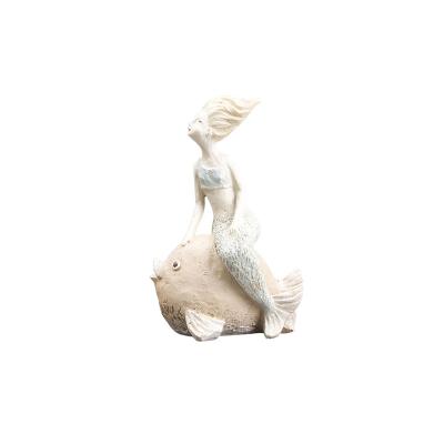 China Europe Mermaid Figurine Atlantis Goddess Princess Mermaid Resin Lovesick Sculpture for sale