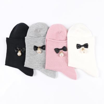 China Breathable Soild Color With Bowknot Quarter Women's Ladies Cotton Knitted Cotton Socks for sale