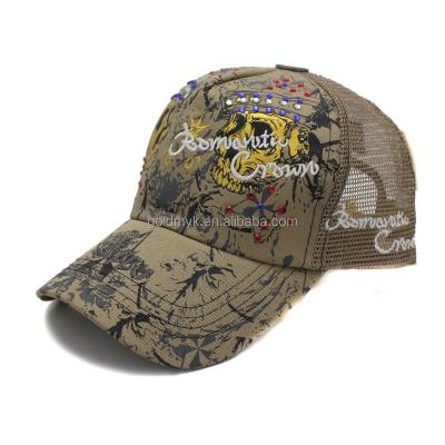 China COMMON Mesh Curved Bill Trucker Hat 5 Panels Hat for sale