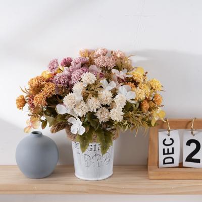 China Beautiful Colorful Artificial Flower White Customized Artificial Clove Flowers Wedding Table Centerpieces For Decoration for sale