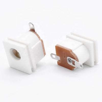 China DC-015 industrial white power socket female dc 015 5521 5525 55 25 21 5.5x2.1mm 5.5x2.5mm dc015 5.5mm connector for sale