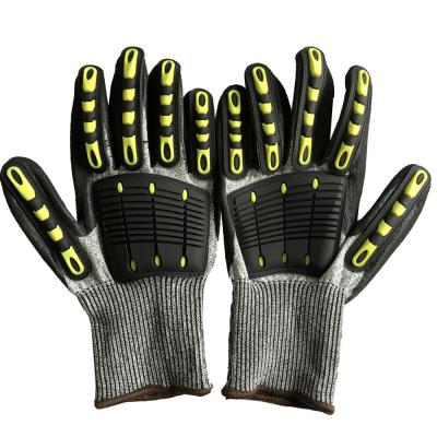 China Anti-cut Comfortable Anti-collision Mechanical Drilling Gloves Rescue Riding Mountaineering Gloves Tpr Impact Gloves for sale