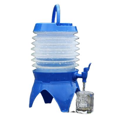 China Viable Outdoor Camping Storage Bucket Drinking Water Telescopic Folding Multifunctional Bucket for sale