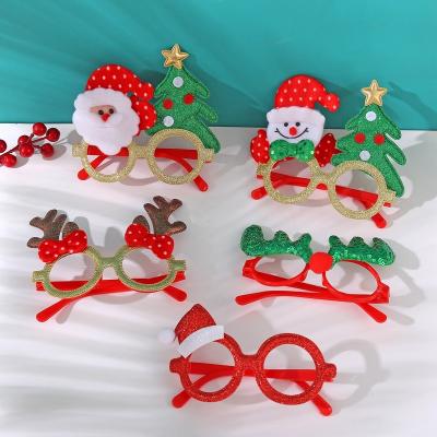 China Classic Fast Ship Christmas Tree And Cute Elks Model Decoration Glass Props For Party Gift for sale