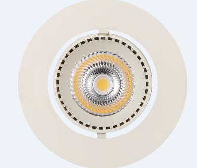 中国 クリー族 2520 の 15W 調節可能なジンバルは長いスパンの寿命の Downlight ランプを導きました 販売のため