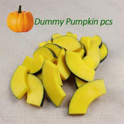 China Shop Windows Show Realistic Artificial Vegetable DIY Props Fake Food Pumpkin Plastic Slices For Halloween Decoration for sale