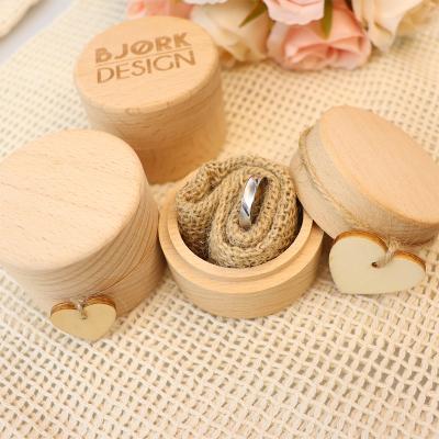 China 2020 Eco-friendly New Personalized Round Shape Wooden Jewelry Packaging Box Wedding Ring Box for sale