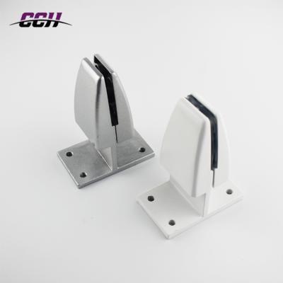 China Durable Desk Partition Screen Clamps Aluminum Table Clip Screen Glass Clips Hanging Rack Support for sale