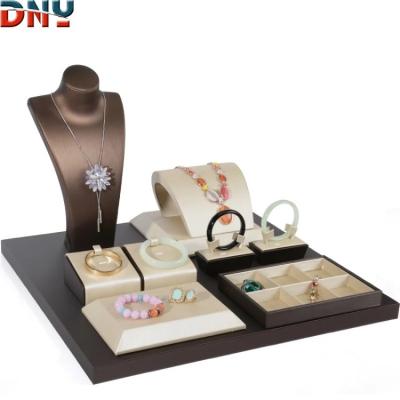 China High Quality Jewelry Display Set Ring Necklace Bracelet Earring Holder Jewelry Displays DNY0520 for sale