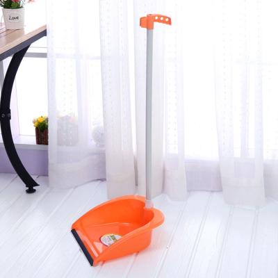 China Household Home Dormitory Large Capacity Handheld Plastic Portable Quick Dustpan for sale