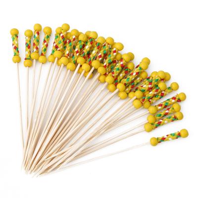 China Easily Cleaned Biodegradable BBQ Bamboo Sticks Natural Bamboo Spikes Stick Wholesale For BBQ Burgers for sale