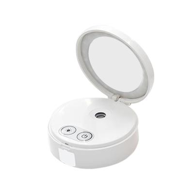 China Mini Portable Lighted LED Makeup Mirror With Humidifier Water Filling Function Makeup Mirror for sale