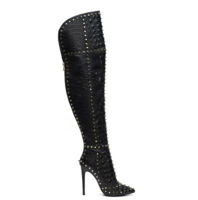 China Lightweight Black Color High Heels Boots Winter Women Boots for sale