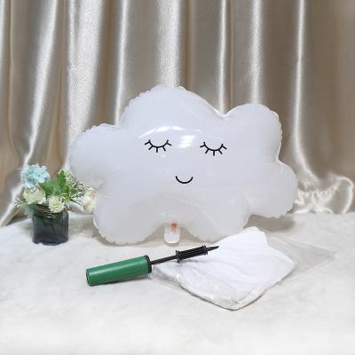 China Gift Toy Wholesale New Design White Cloud Balloons For Kids Birthday Party Decoration Supplier Baby Shower Globes for sale