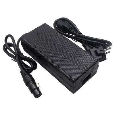 China LED Lighting Dongguan Variable Power Supply AC to DC 12.6V 12V 12A Power Adapter for sale