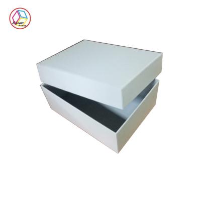 China Elegant Paper Cupcake Boxes / Decorative Cake Boxes Food Safe Grade for sale