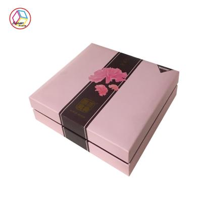 China 2 Piece Takeaway Cake Boxes Square Shape Kraft Paper Coated Paper for sale