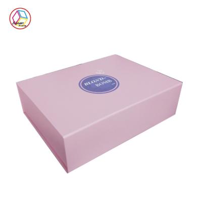 China Printed Hair Packaging Boxes With Silk Insert Grade A Matt Lamination for sale