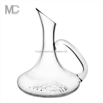 China Clasical Wholesale Colored Wine Glass Decanter With Handle for sale