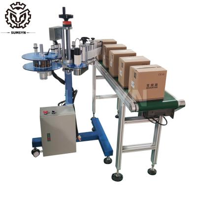 Cina Automatic side labeling machine carton box sticker label applicator dispensers with conveyor in vendita