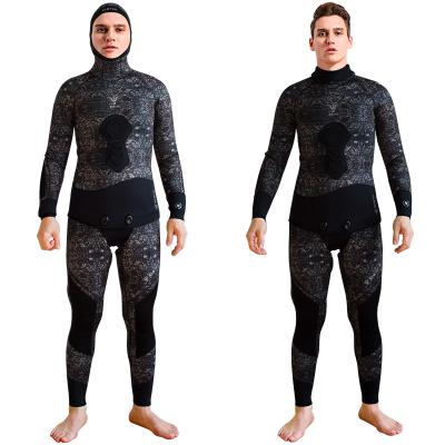 China Adult 3MM Neoprene Fishing Clothes Adult Diving Suits Long Sleeves Gents Surfing Guards Rash Snorkel One Pieces for sale