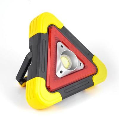 China Emergency Energy Saving Outdoor Camping Road Lights 3 Emergency Strobe Car Traffic COB Light AA Work Instant Warning Lights for sale