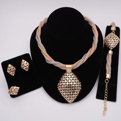 China 24k gold CLASSIC Dubai latest design hot sale fashion african jewelry sets for sale